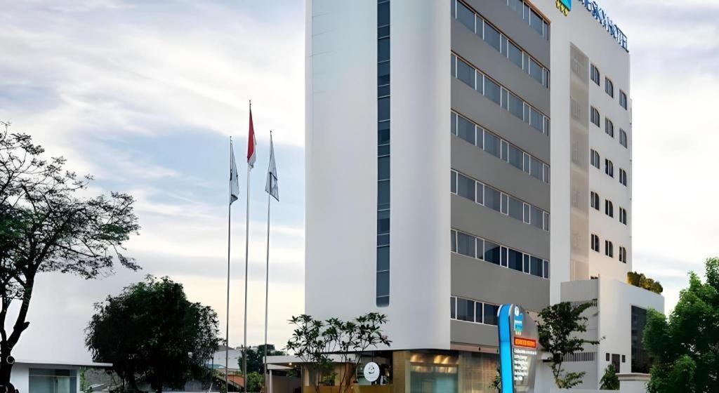 Blue Sky Hotel Petamburan Yakarta Exterior foto